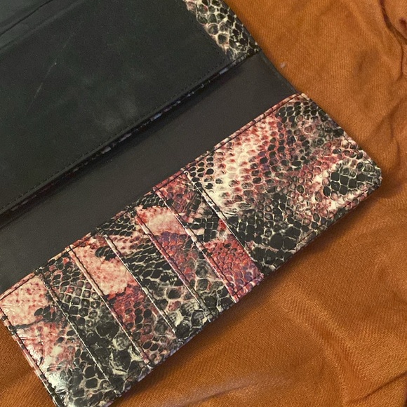 Wallet - Picture 10 of 11